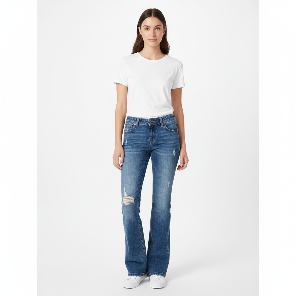 Silver Jeans Co Womens Size W27 L30 Medium Wash Suki Bootcut Distressed Y2K